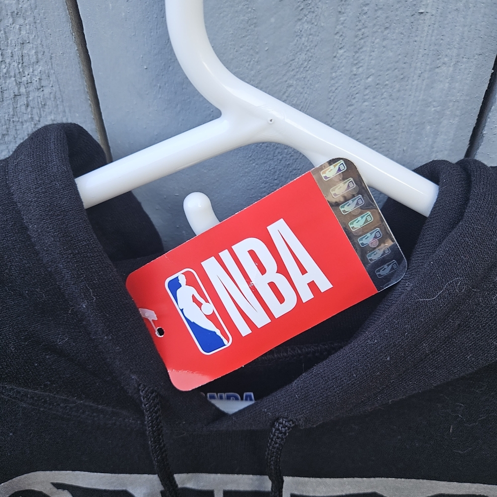 NWT NBA San Antonio Spurs Pullover Hoodie - Picture 7 of 7